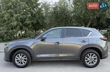 Позашляховик / Кросовер Mazda CX-5 2023 в 