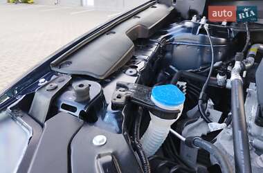 Внедорожник / Кроссовер Mazda CX-5 2023 в 