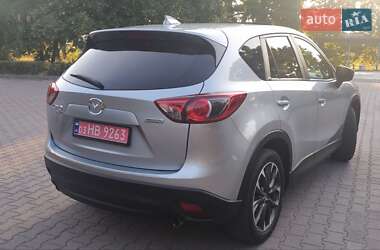 Позашляховик / Кросовер Mazda CX-5 2016 в 