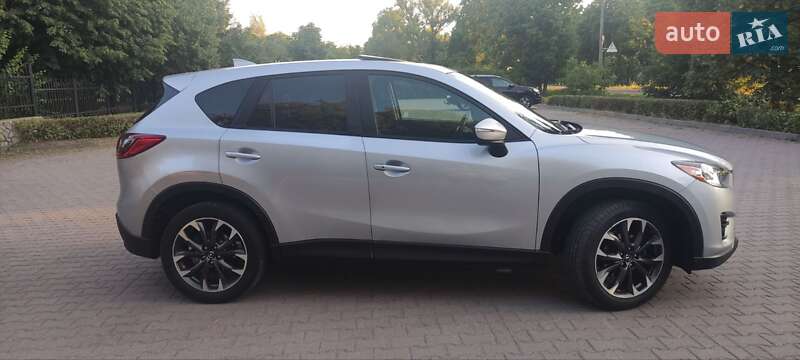 Внедорожник / Кроссовер Mazda CX-5 2016 в Миргороде