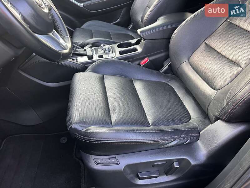 Позашляховик / Кросовер Mazda CX-5 2017 в Самборі