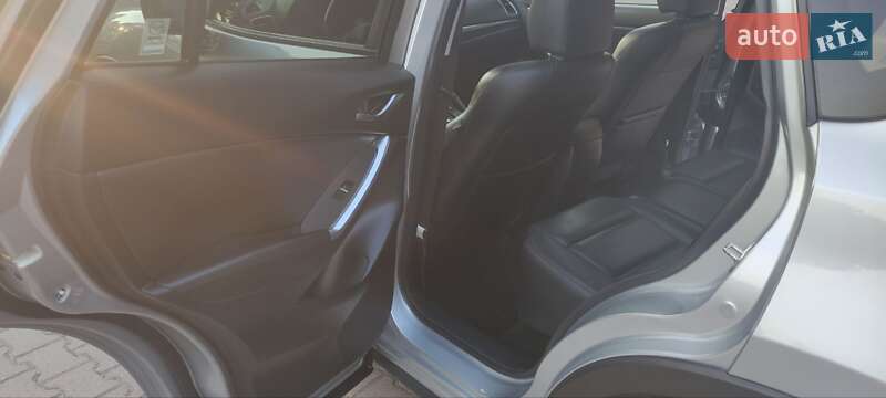 Внедорожник / Кроссовер Mazda CX-5 2016 в Миргороде