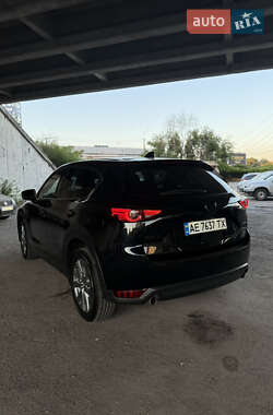 Позашляховик / Кросовер Mazda CX-5 2020 в 