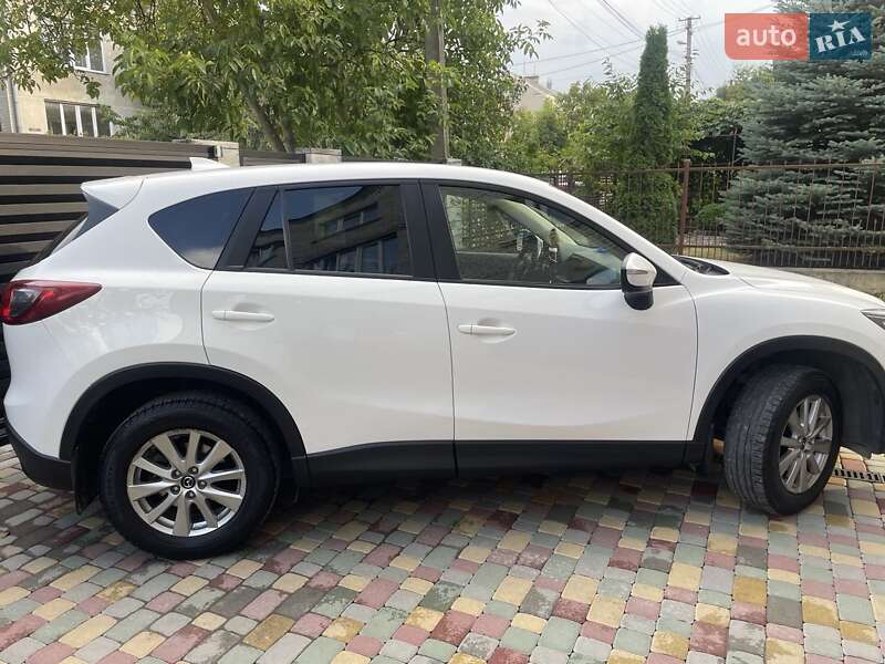 Позашляховик / Кросовер Mazda CX-5 2015 в Золочеві