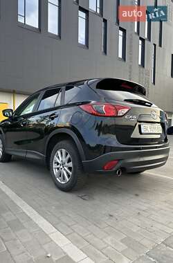 Позашляховик / Кросовер Mazda CX-5 2013 в 