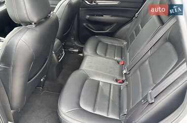Позашляховик / Кросовер Mazda CX-5 2020 в 