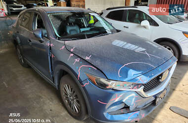 Позашляховик / Кросовер Mazda CX-5 2021 в 