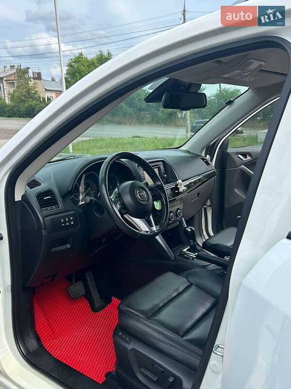 Позашляховик / Кросовер Mazda CX-5 2014 в Чернівцях