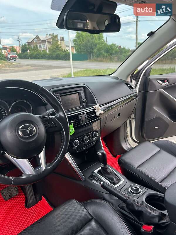 Позашляховик / Кросовер Mazda CX-5 2014 в Чернівцях