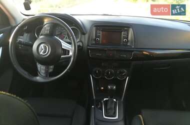 Позашляховик / Кросовер Mazda CX-5 2014 в 