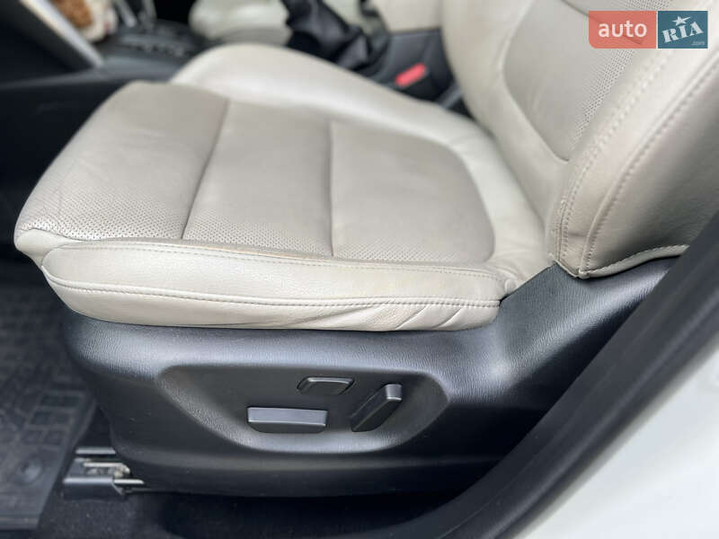 Позашляховик / Кросовер Mazda CX-5 2012 в Києві