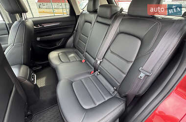 Позашляховик / Кросовер Mazda CX-5 2020 в 