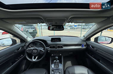 Позашляховик / Кросовер Mazda CX-5 2020 в 
