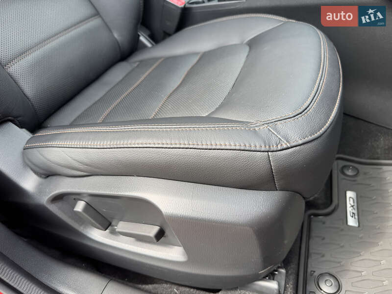 Позашляховик / Кросовер Mazda CX-5 2020 в Києві