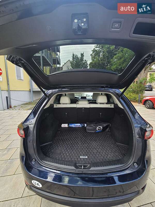 Внедорожник / Кроссовер Mazda CX-5 2017 в Киеве