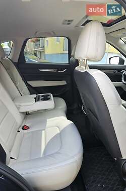 Внедорожник / Кроссовер Mazda CX-5 2017 в 