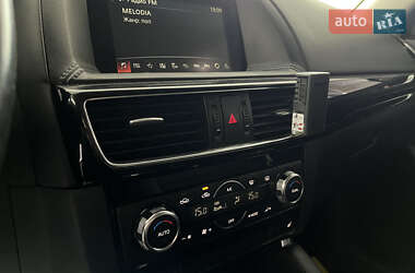 Позашляховик / Кросовер Mazda CX-5 2016 в 