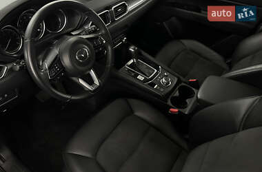 Позашляховик / Кросовер Mazda CX-5 2019 в 