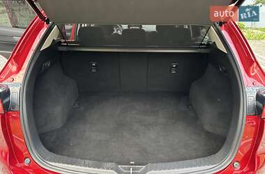 Позашляховик / Кросовер Mazda CX-5 2017 в 