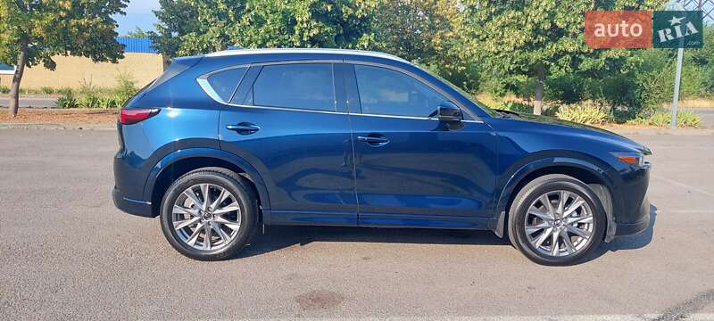 Позашляховик / Кросовер Mazda CX-5 2023 в Дніпрі