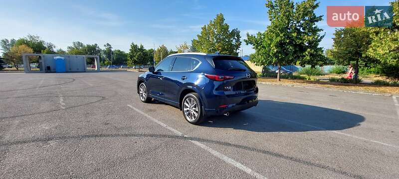 Позашляховик / Кросовер Mazda CX-5 2023 в Дніпрі