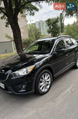 Позашляховик / Кросовер Mazda CX-5 2014 в 