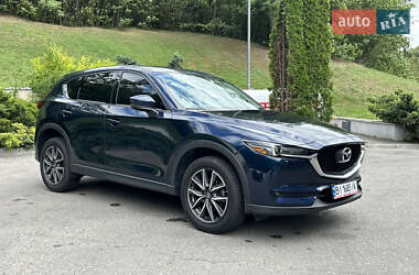 Внедорожник / Кроссовер Mazda CX-5 2017 в 