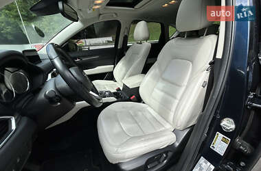 Внедорожник / Кроссовер Mazda CX-5 2017 в 