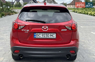 Позашляховик / Кросовер Mazda CX-5 2015 в 