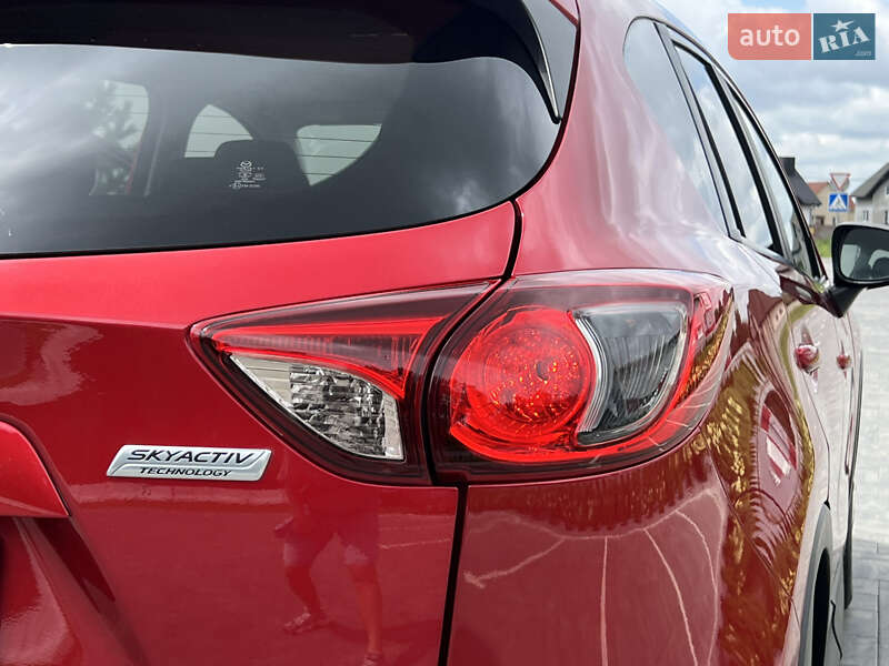 Позашляховик / Кросовер Mazda CX-5 2015 в Луцьку