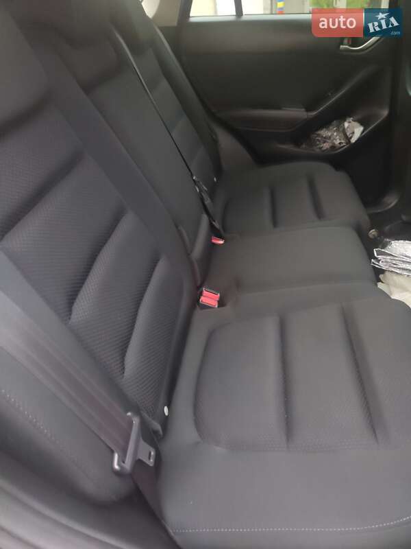 Позашляховик / Кросовер Mazda CX-5 2015 в Запоріжжі