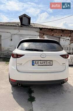 Внедорожник / Кроссовер Mazda CX-5 2018 в 