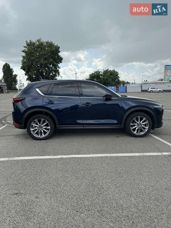 Внедорожник / Кроссовер Mazda CX-5 2019 в Белогородке