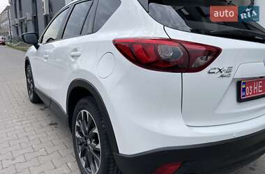 Позашляховик / Кросовер Mazda CX-5 2015 в 