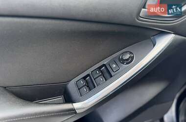 Позашляховик / Кросовер Mazda CX-5 2014 в 