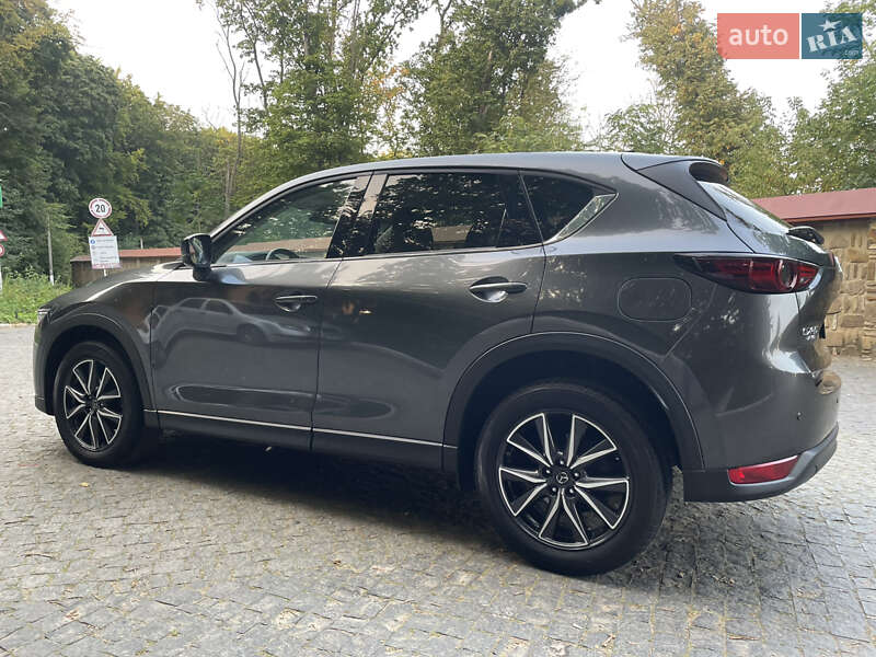 Внедорожник / Кроссовер Mazda CX-5 2018 в Черновцах