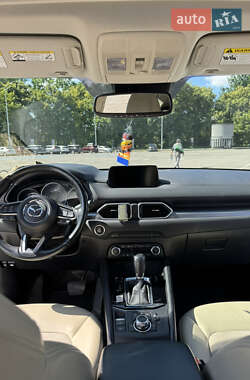 Внедорожник / Кроссовер Mazda CX-5 2018 в 