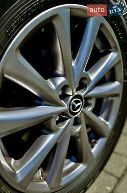 Внедорожник / Кроссовер Mazda CX-5 2023 в 