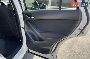Внедорожник / Кроссовер Mazda CX-5 2012 в 