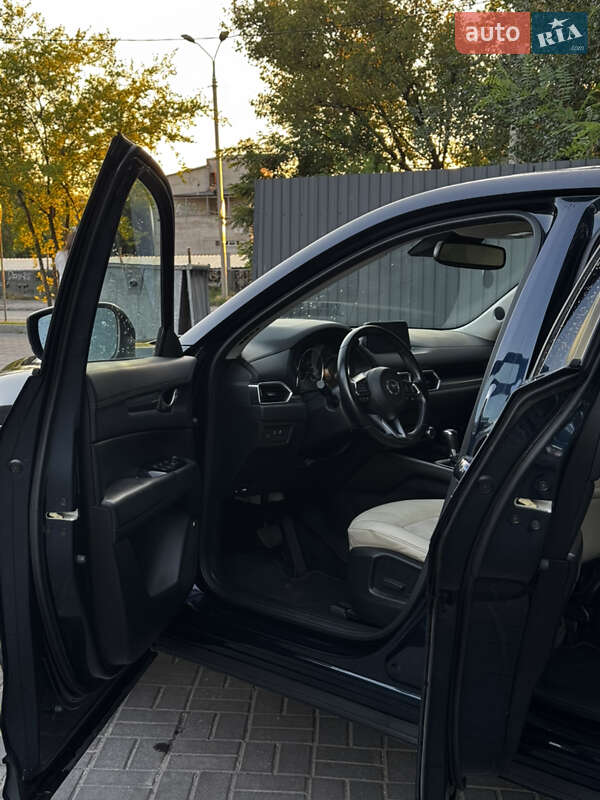 Позашляховик / Кросовер Mazda CX-5 2018 в Дніпрі