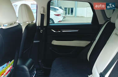 Внедорожник / Кроссовер Mazda CX-5 2017 в 