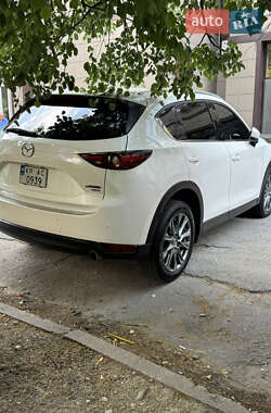 Внедорожник / Кроссовер Mazda CX-5 2021 в 
