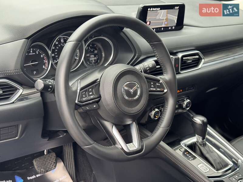 Позашляховик / Кросовер Mazda CX-5 2017 в Рівному