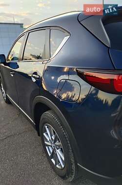 Внедорожник / Кроссовер Mazda CX-5 2023 в 