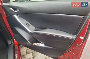 Внедорожник / Кроссовер Mazda CX-5 2013 в 