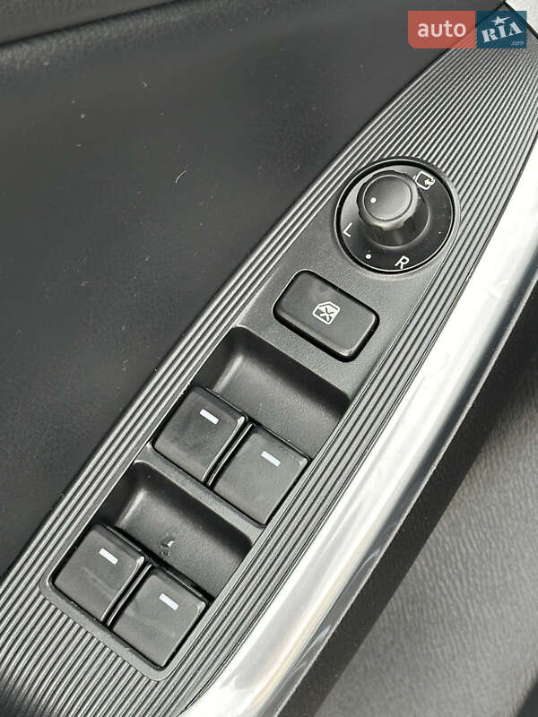 Внедорожник / Кроссовер Mazda CX-5 2013 в Бердичеве