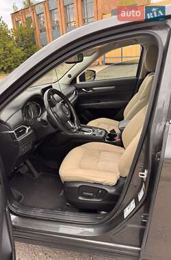 Внедорожник / Кроссовер Mazda CX-5 2017 в 