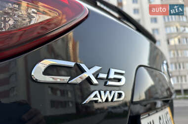 Внедорожник / Кроссовер Mazda CX-5 2016 в 