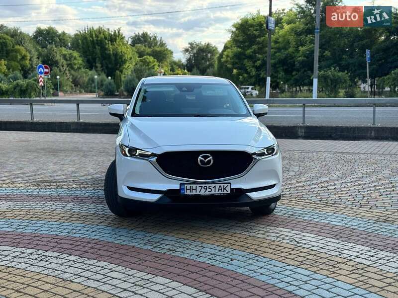 Внедорожник / Кроссовер Mazda CX-5 2021 в Сарате