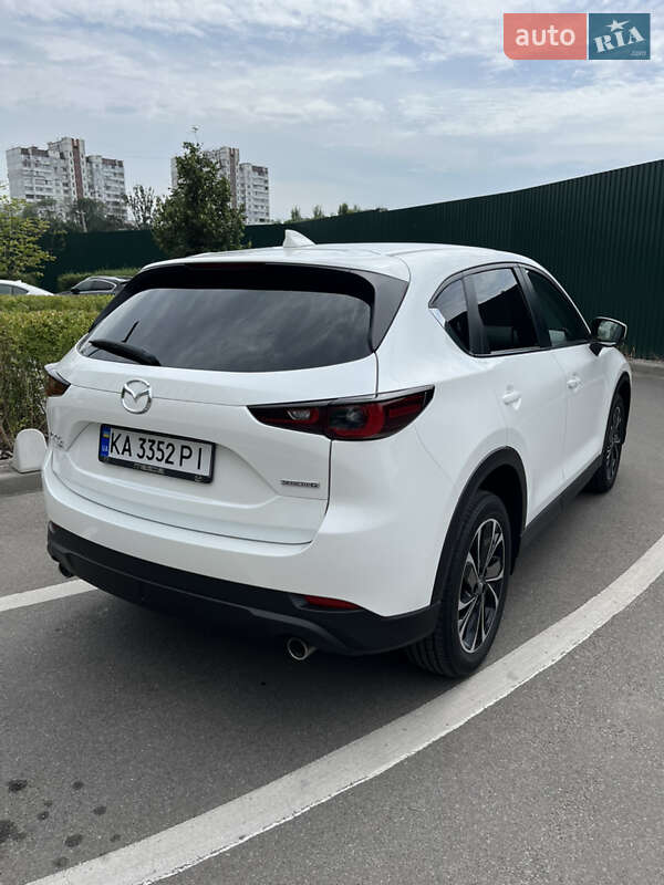 Внедорожник / Кроссовер Mazda CX-5 2022 в Киеве